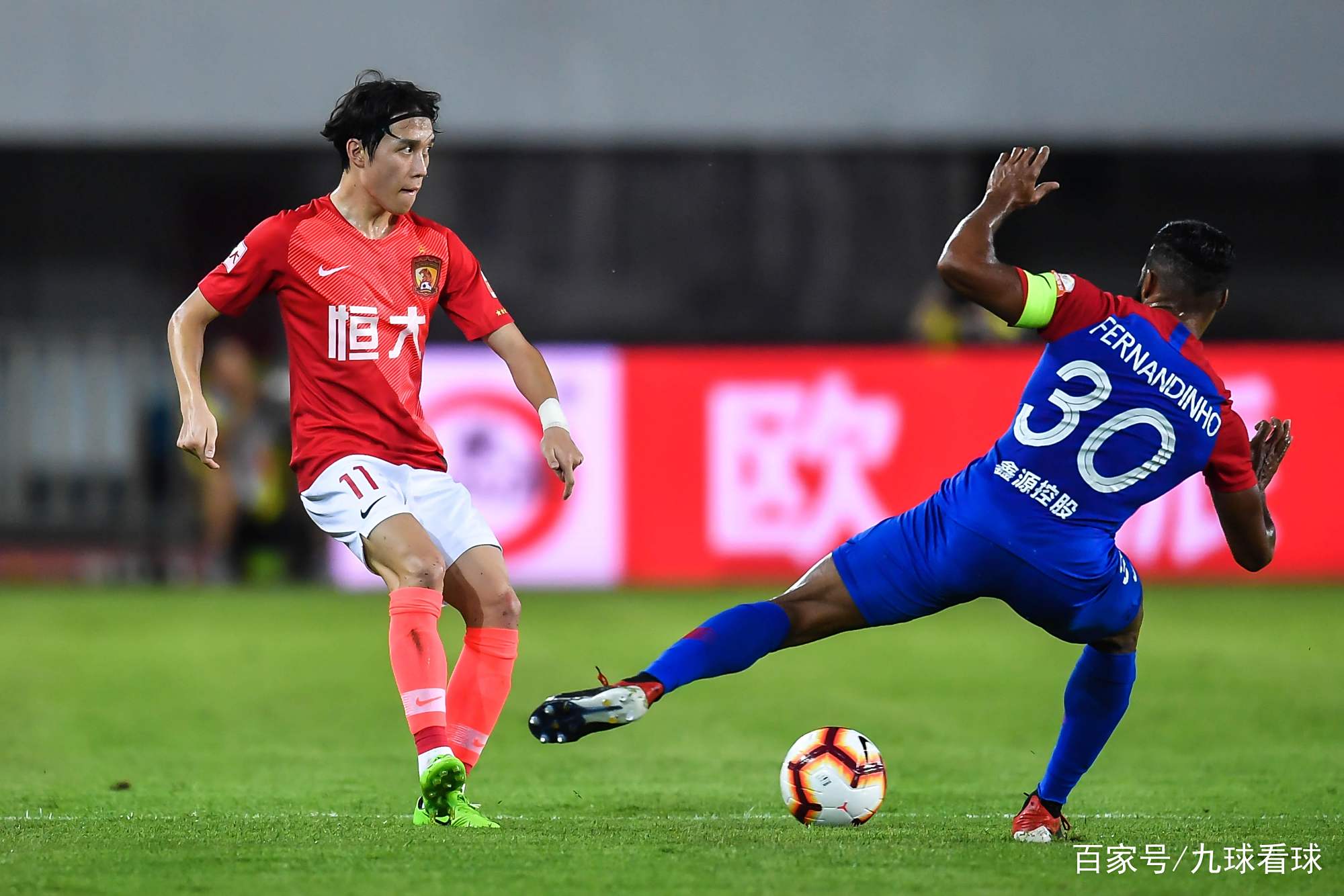 关于赛前成都蓉城调整名单：欧篮联节点到来，底气十足，纪律约束更严格的信息