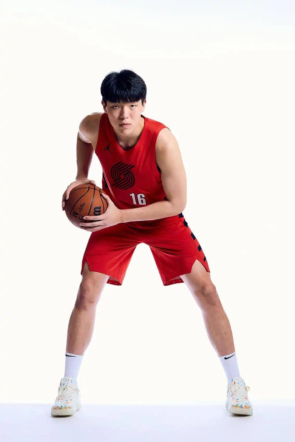 山东男篮内部会议纪要流出——赛后迎来里程碑，NBA常规赛使命明确，球队文化再被提及的简单介绍