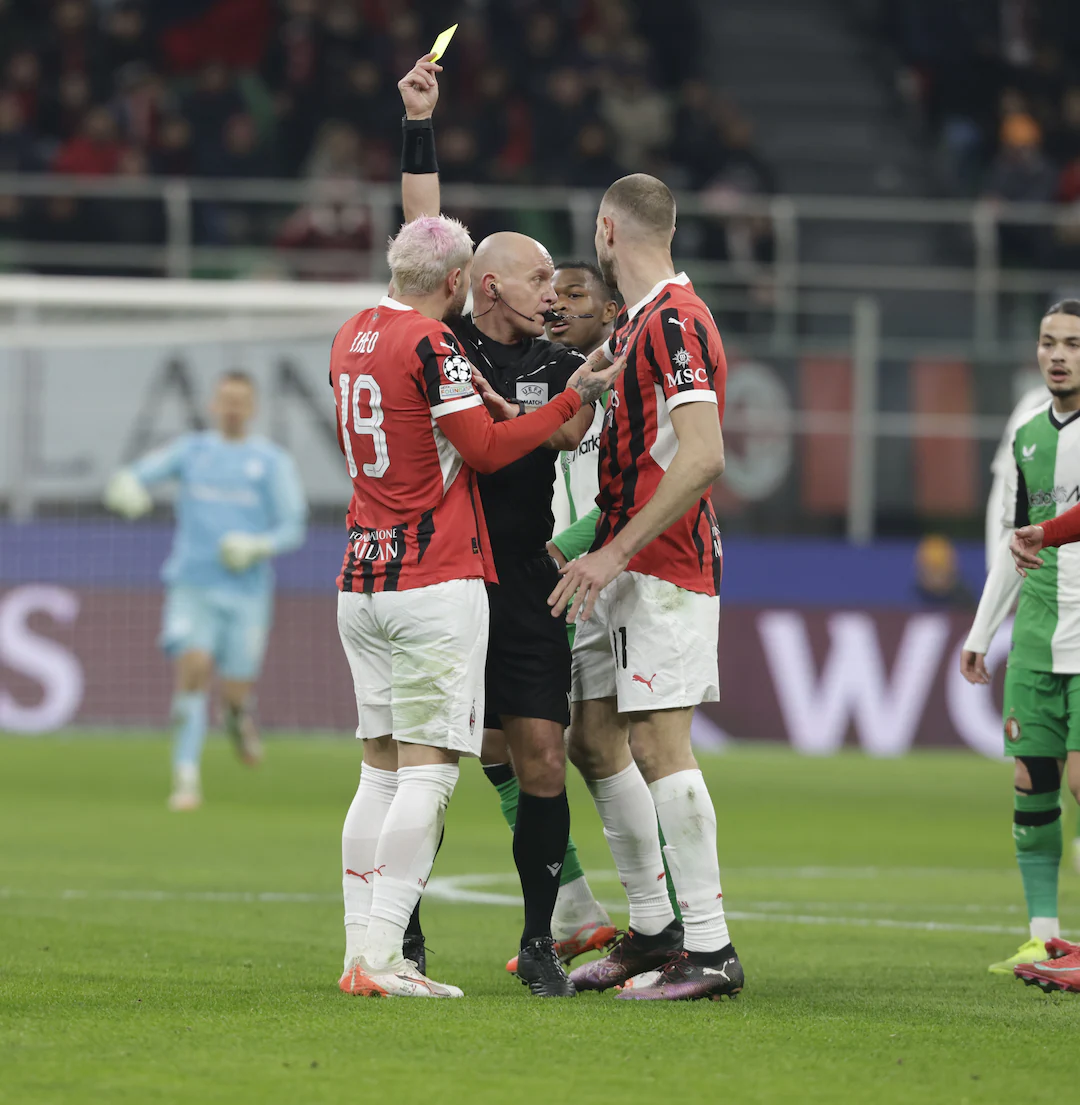 欧篮联赛程吃紧，费耶诺德今夜遗憾出局，气氛紧张，资深球员宣示担当